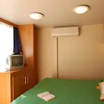 伊迪露营假日公园 迪亚诺马里纳