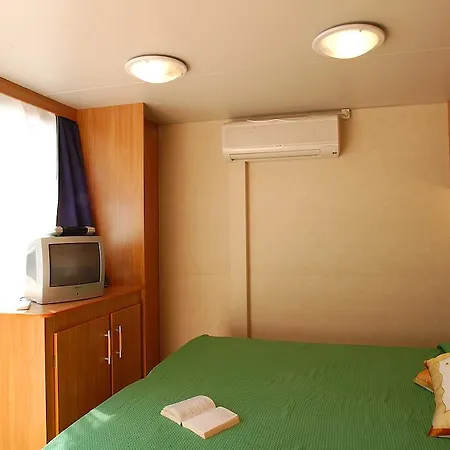 Edy Diano Marina