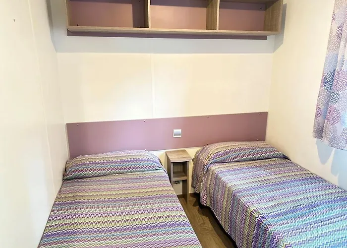 伊迪露营假日公园 2*