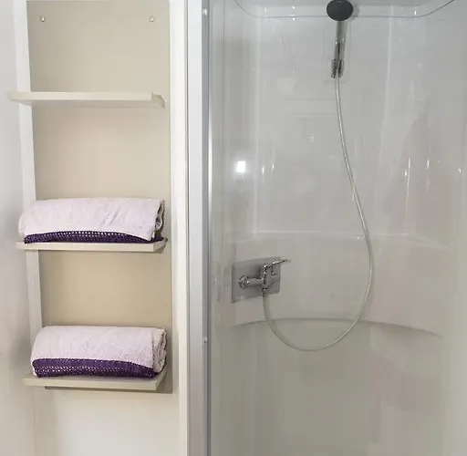 伊迪露营假日公园